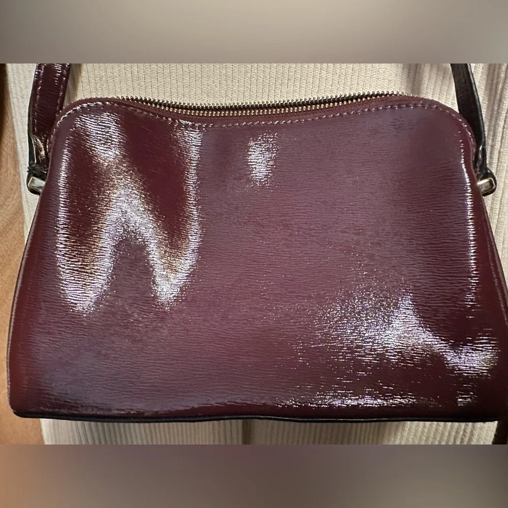 kate spade Burgundy Saffiano Patent Leather Crossbody and Shoulder Bag ♠️